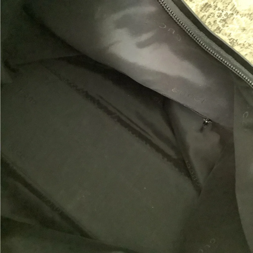 Authentic GUCCI hobo bag 🌹🌹🌹 - Picture 12 of 16